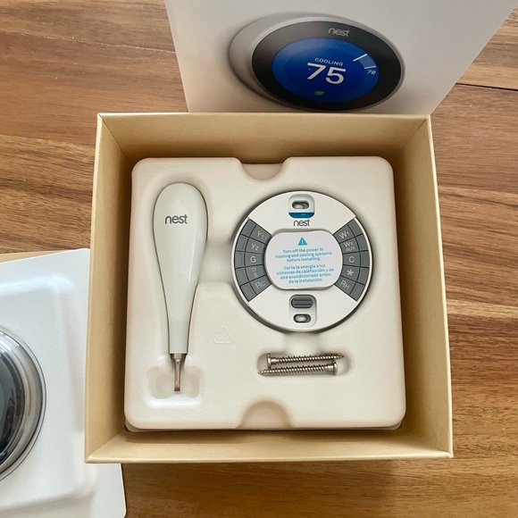 New! Google Nest Learning Thermostat (3rd gen) - Picture 10 of 14